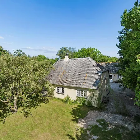 Secluded In Idyllic Surroundings ヴィラ Harpelunde