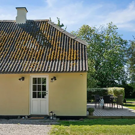 Secluded In Idyllic Surroundings Harpelunde